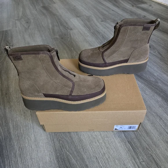 UGG Cityfunc Zip Boot